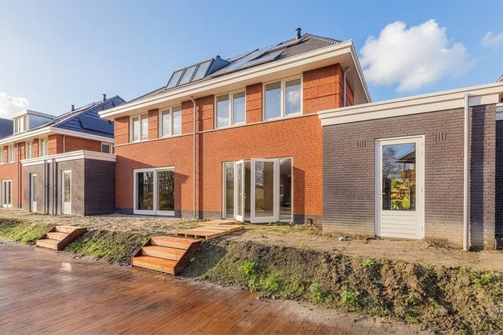 Photo 36 of Pastinaak 119