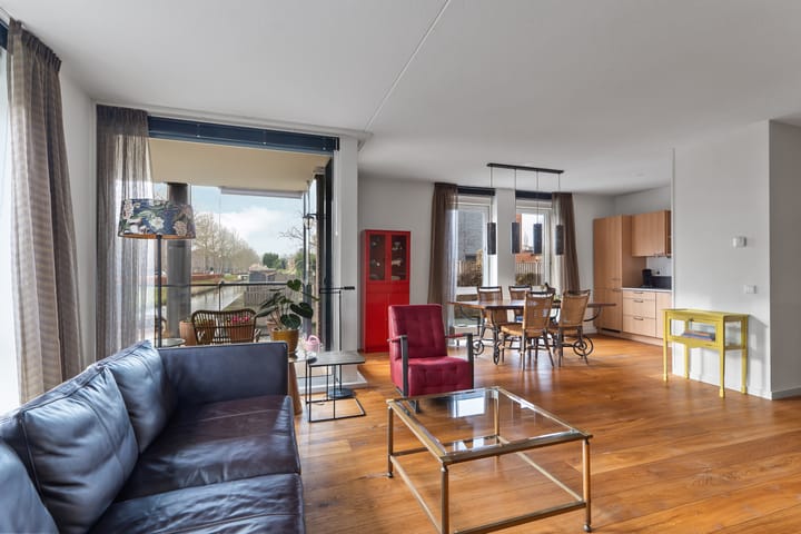 Foto 16 van Lucky Lukestraat 3