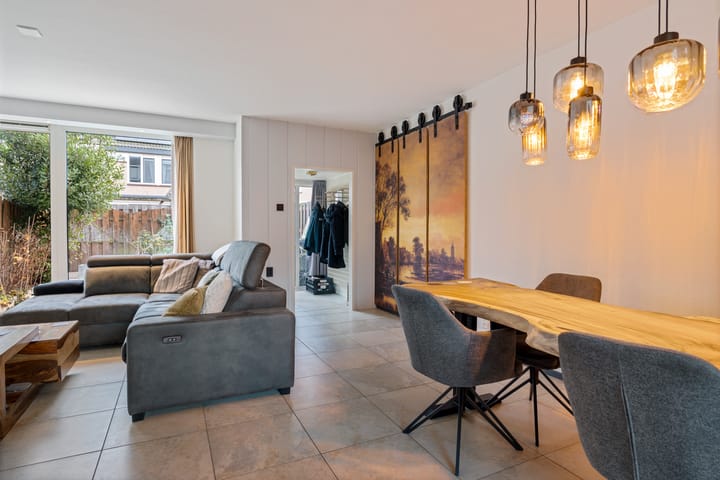 Foto 11 van Mendelssohnstraat 19