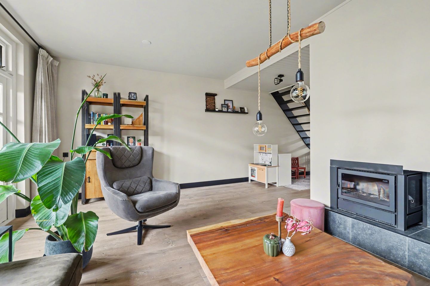 Photo 19 of Waalkant 40