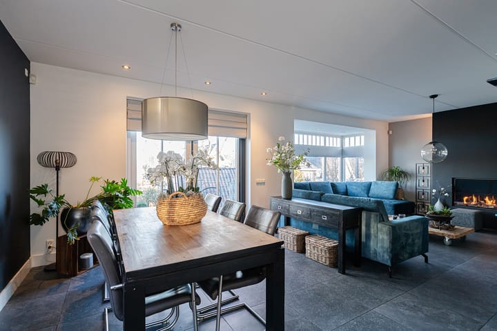 Foto 15 van Kerkbuurt 239