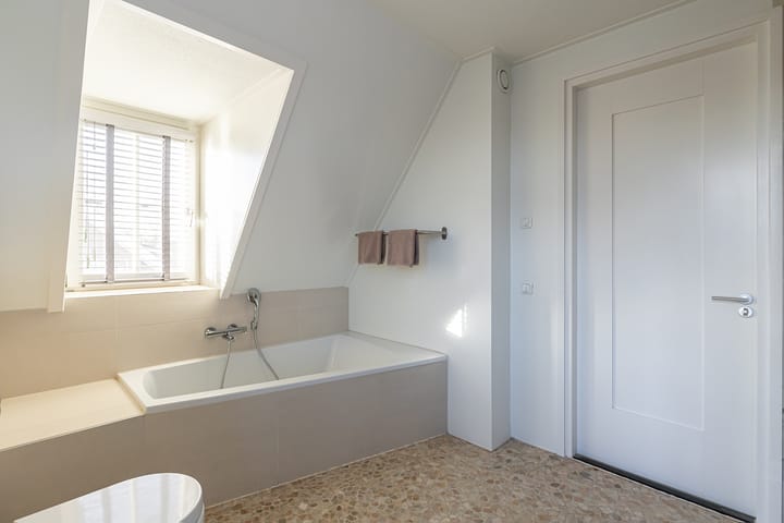 Foto 31 van Kerkbuurt 239