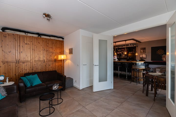 Foto 43 van Kerkbuurt 239