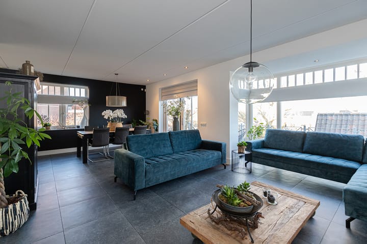 Foto 11 van Kerkbuurt 239