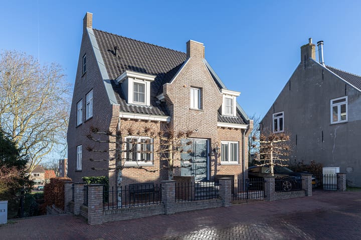 Foto 67 van Kerkbuurt 239