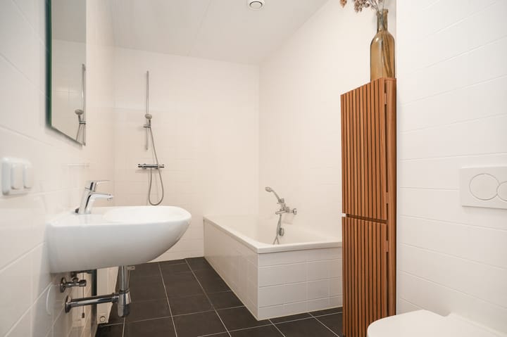 Foto 18 van Burgemeester R Tjalmastraat 7