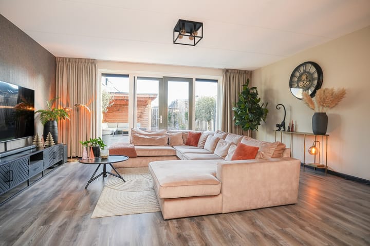 Foto 5 van Burgemeester R Tjalmastraat 7