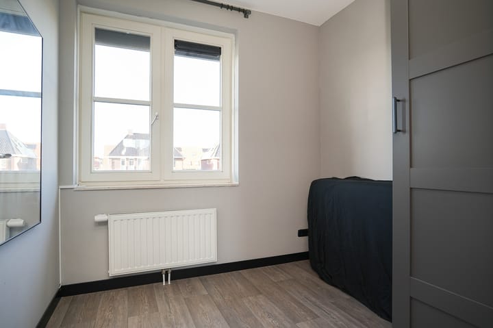 Foto 24 van Burgemeester R Tjalmastraat 7