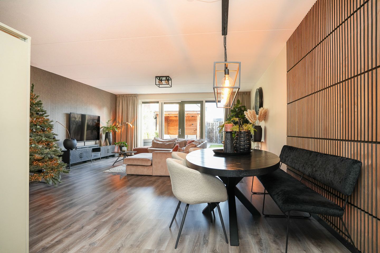 Foto 14 van Burgemeester R Tjalmastraat 7