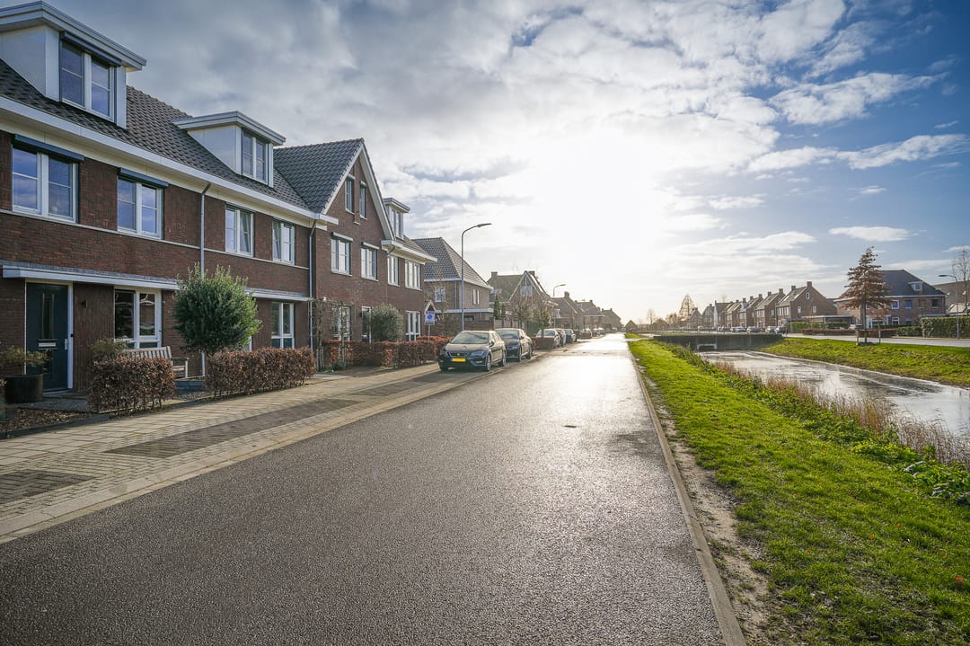 Foto 43 van Burgemeester R Tjalmastraat 7