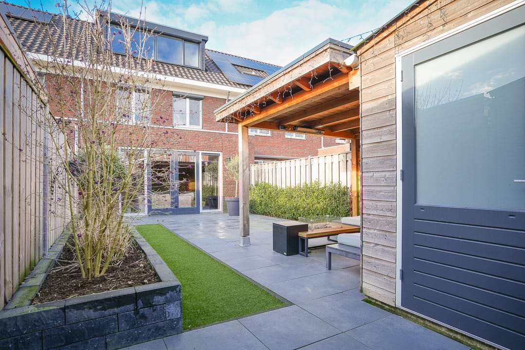 Foto 38 van Burgemeester R Tjalmastraat 7