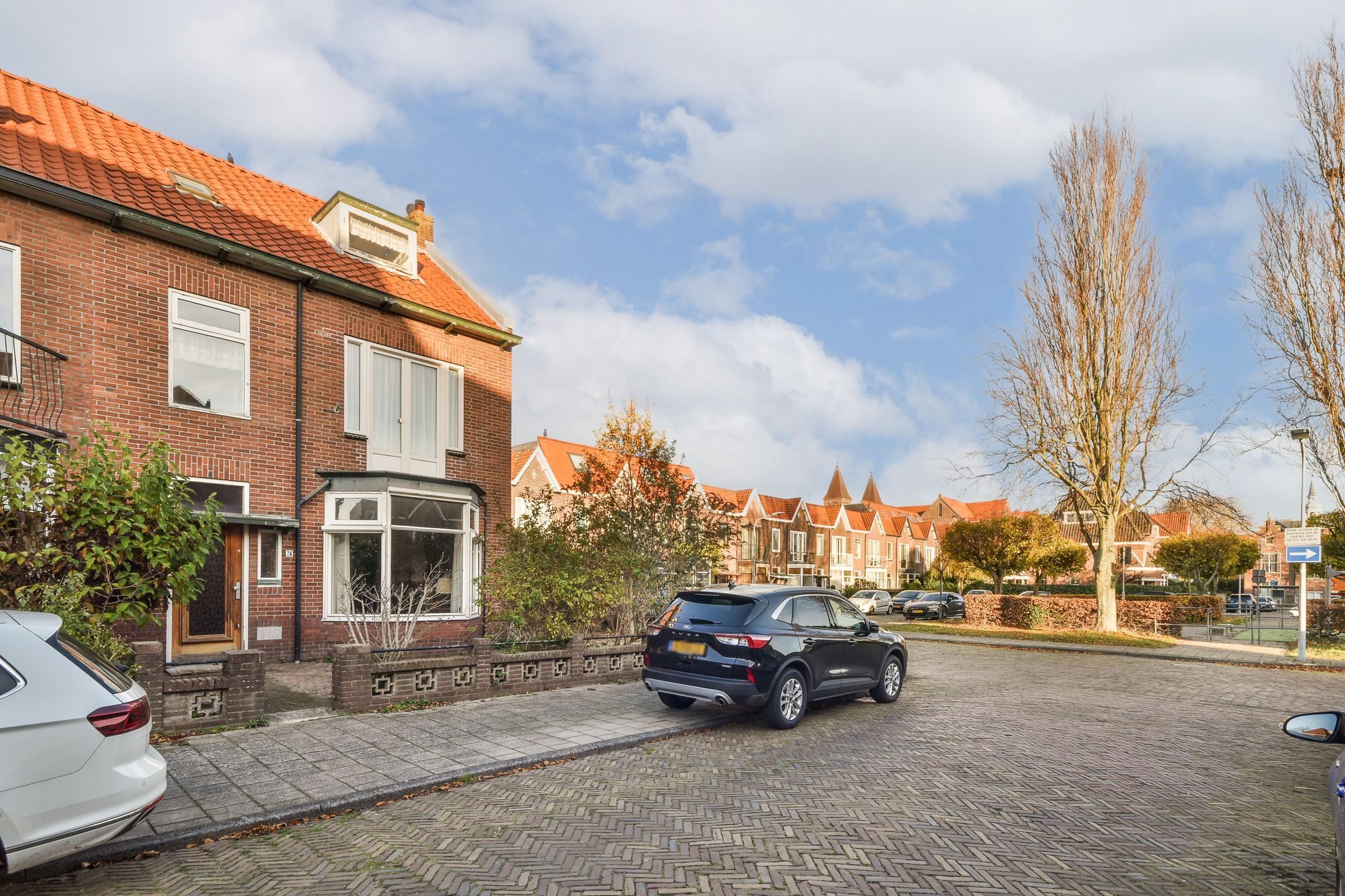 Photo 6 of Raadhuisplein 24