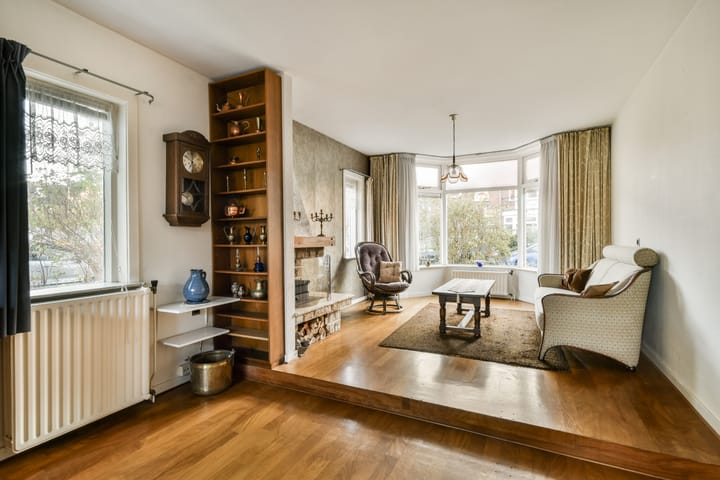 Foto 7 van Raadhuisplein 24