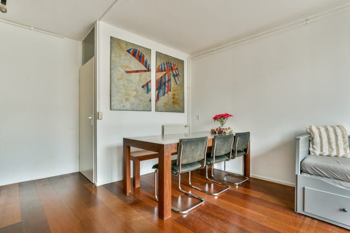 Photo 9 of Schaarsbergenstraat 25