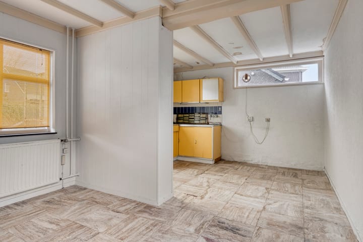 Photo 13 of Zandbergstraat 6