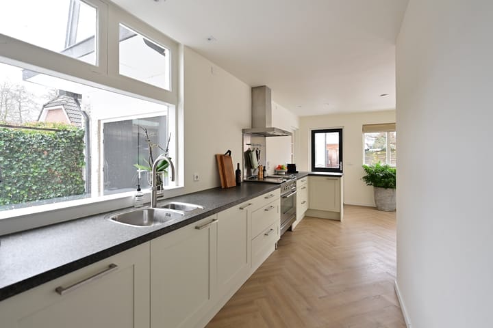 Foto 12 van den Blieklaan 52