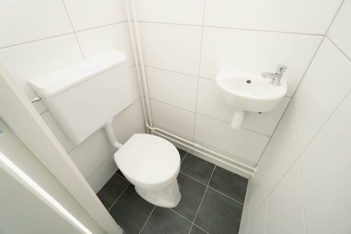 Foto 17 van van Tuyll van Serooskerkenstraat 29