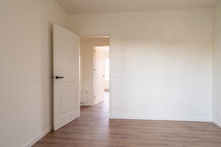 Photo 12 of Landstraat 77