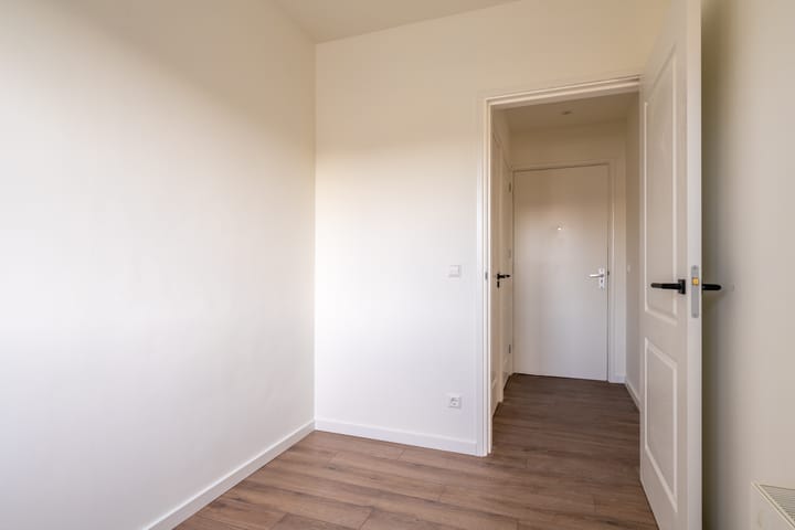 Photo 19 of Landstraat 77