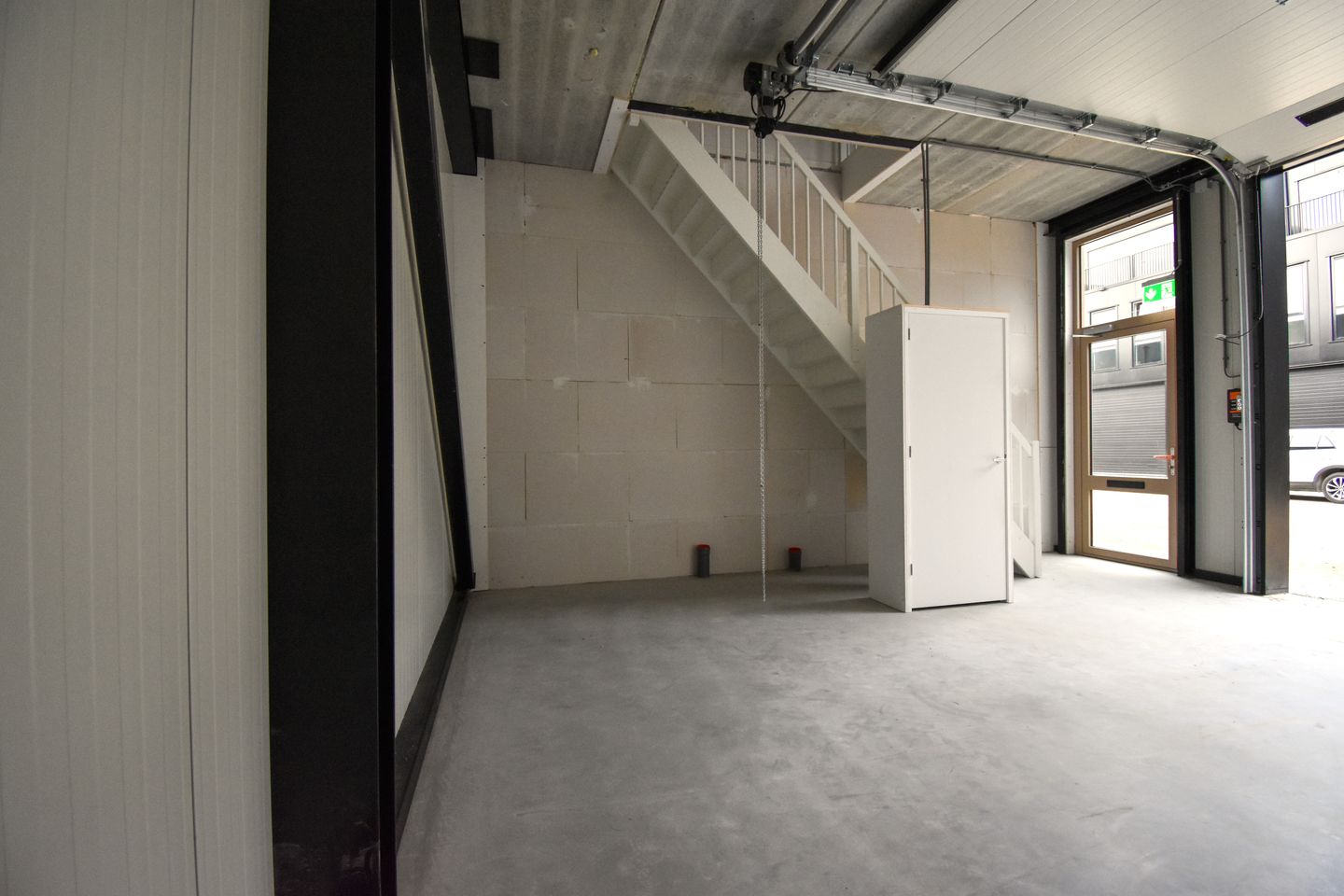 View photo 5 of Nevadadreef 15-J