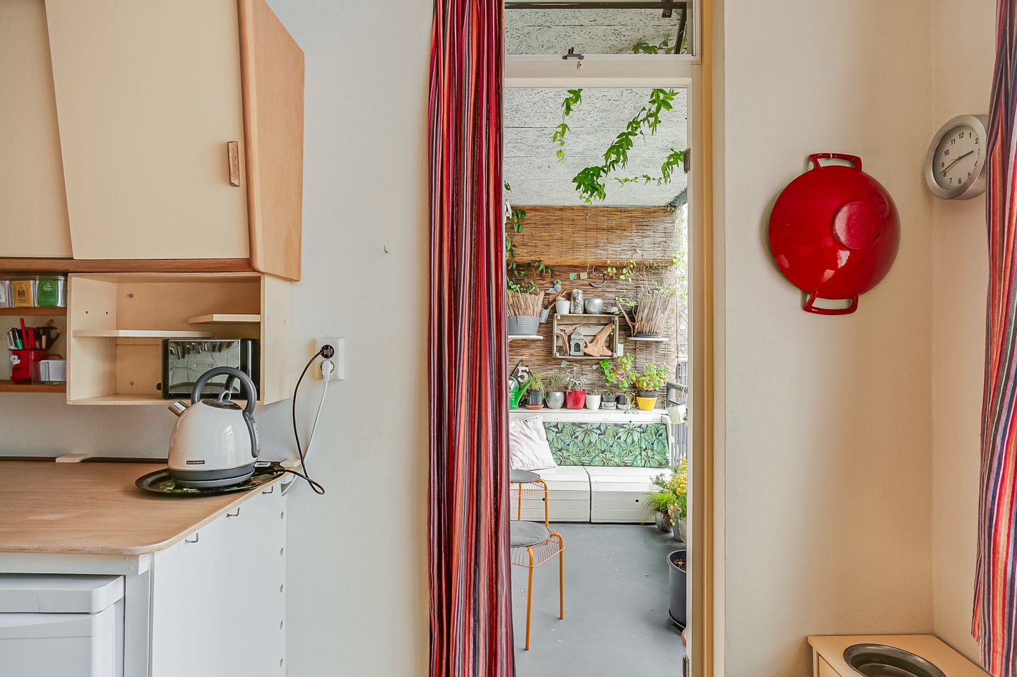 Photo 14 of Reinwardtstraat 156