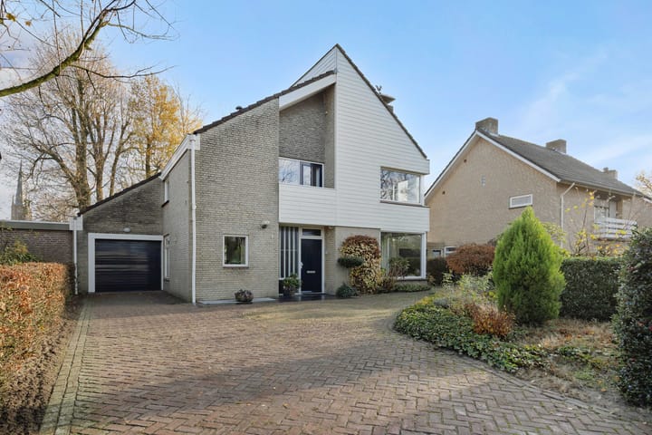 Foto 3 van Emmencamp 1