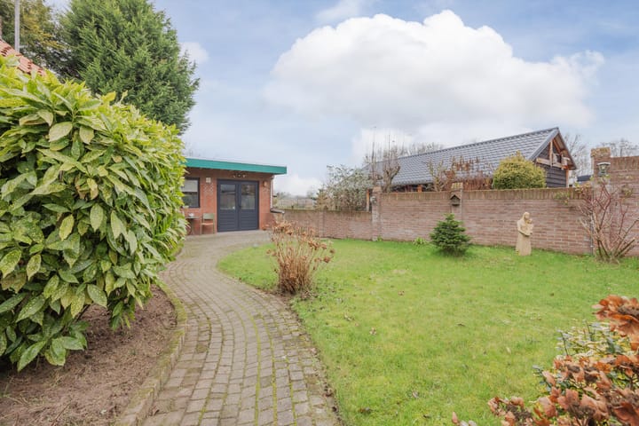 Foto 33 van Molenstraat 7