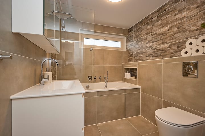 Foto 11 van Trompstraat 4