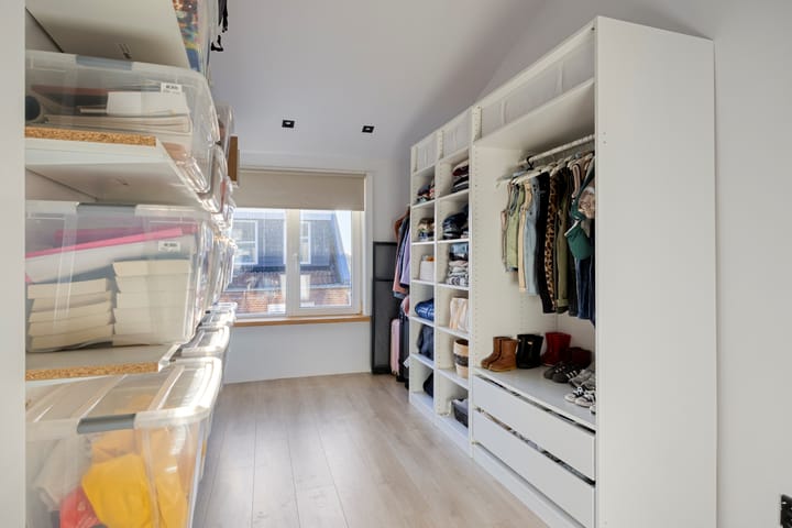 Photo 34 of Flierstraat 24