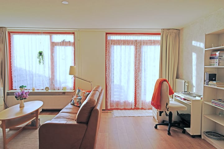 Foto 19 van Simon van Collemstraat 56