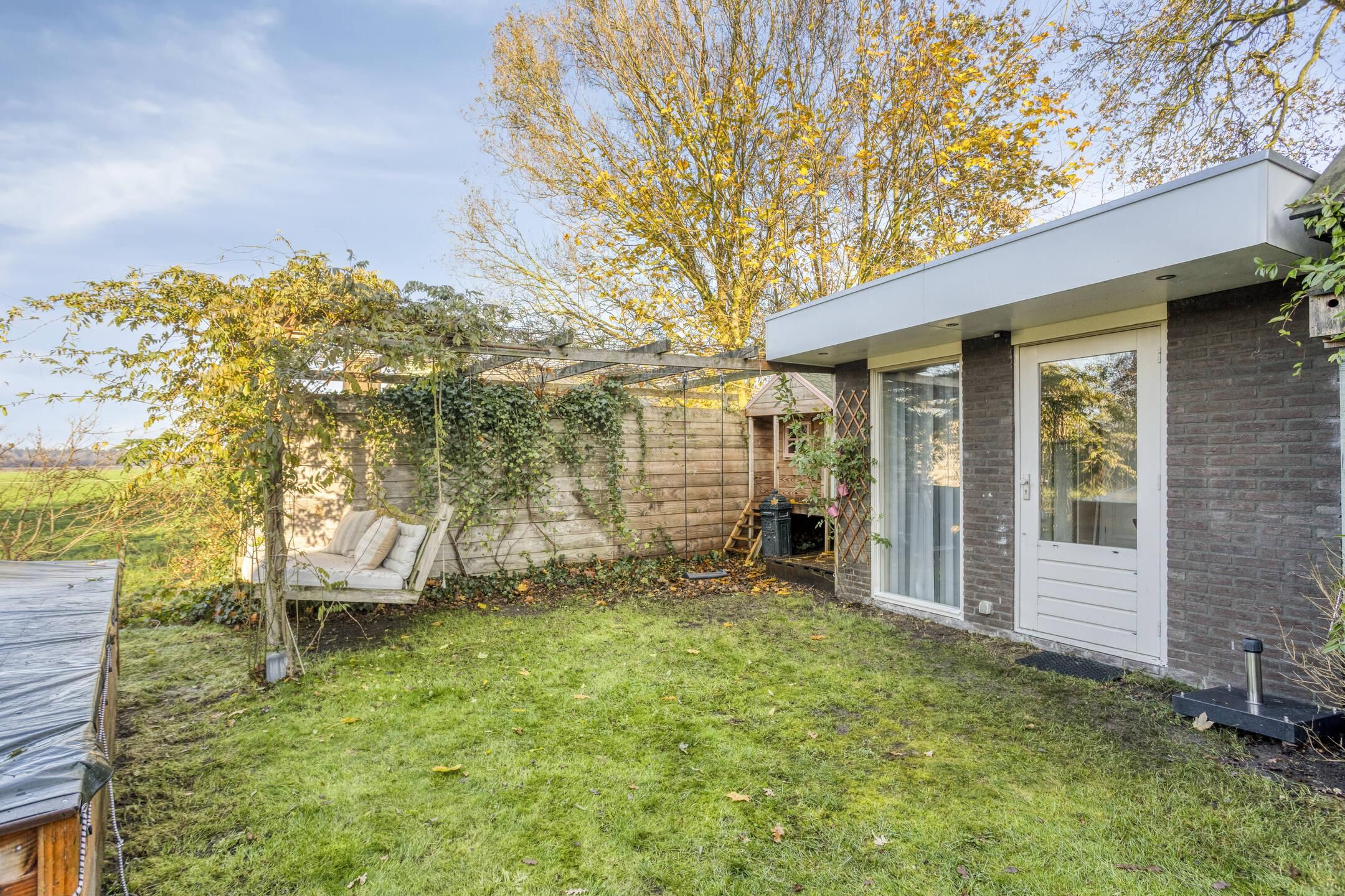 Photo 30 of Dorpsstraat 37