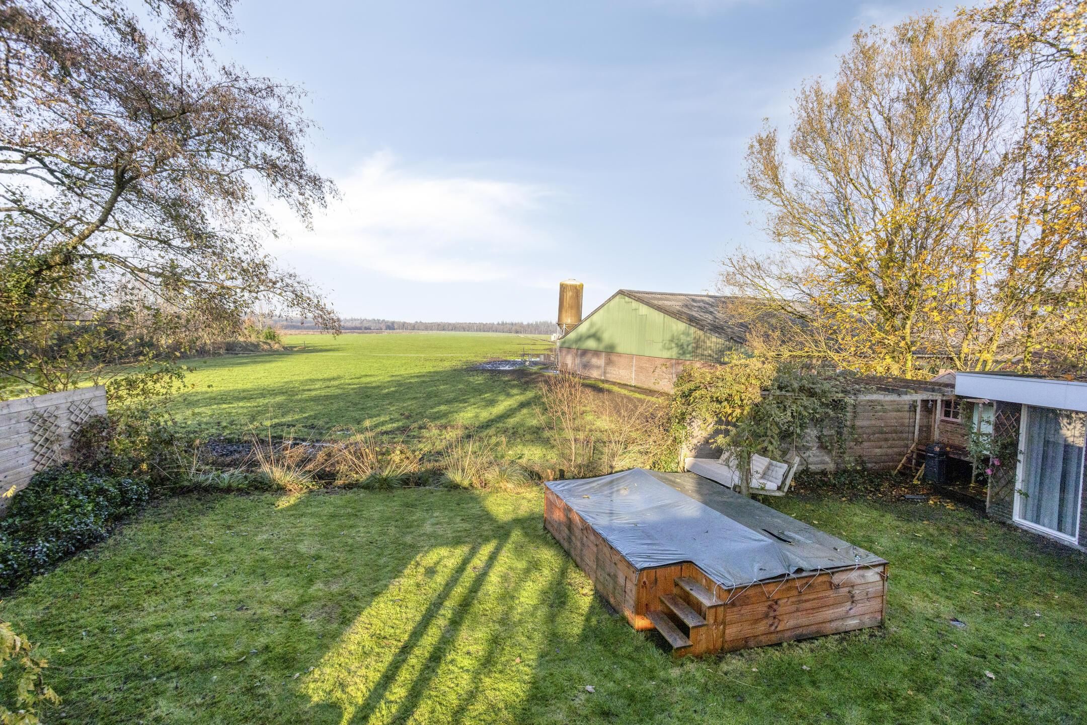 Photo 33 of Dorpsstraat 37