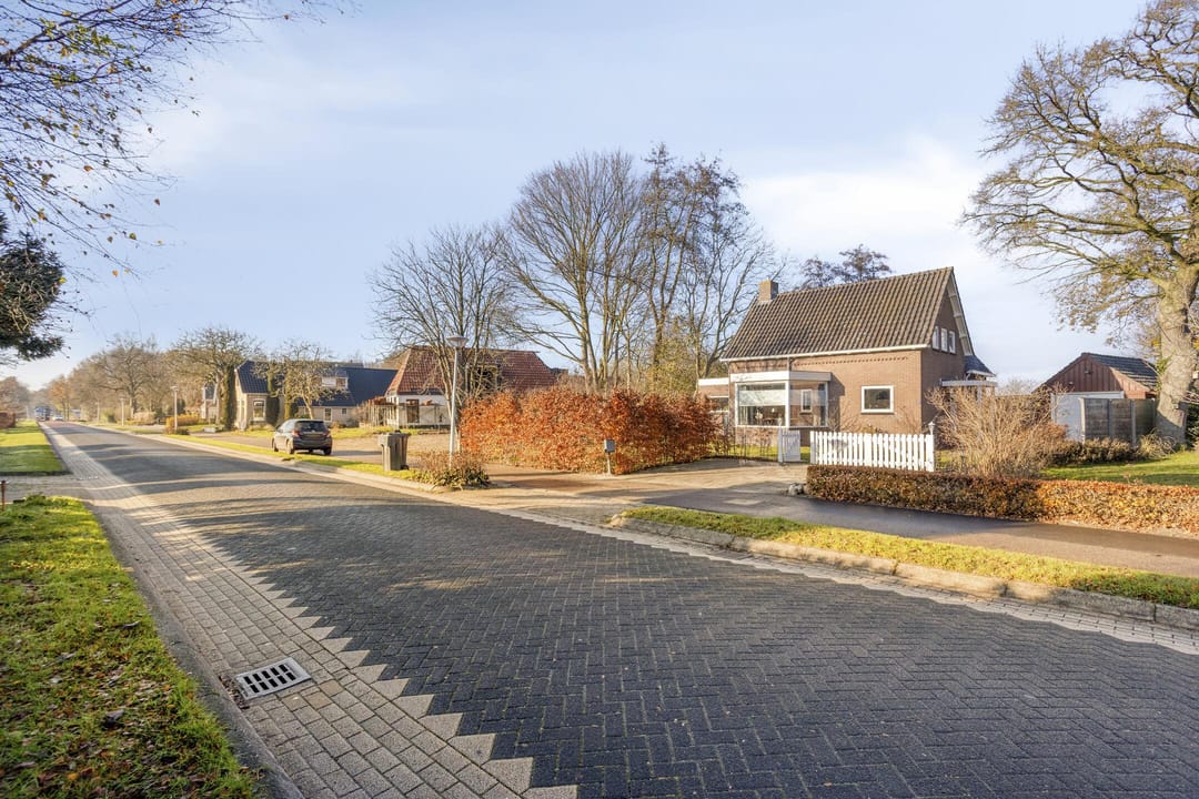 Photo 37 of Dorpsstraat 37