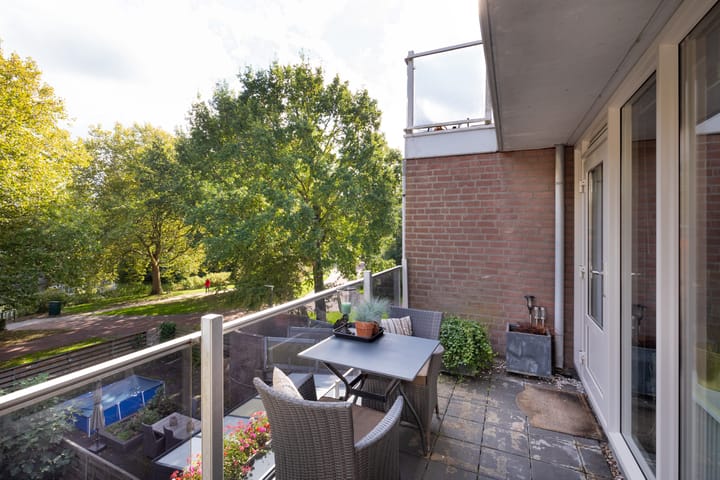 Foto 7 van Prattenburg 84