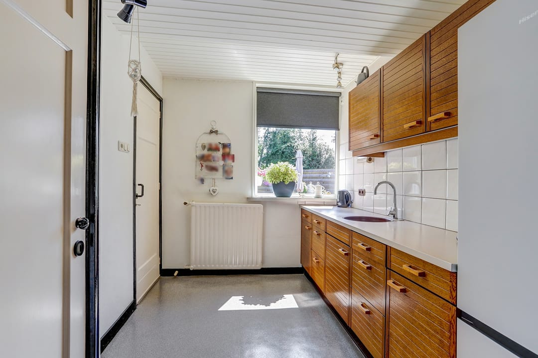 Photo 17 of Sint Odulphusstraat 11