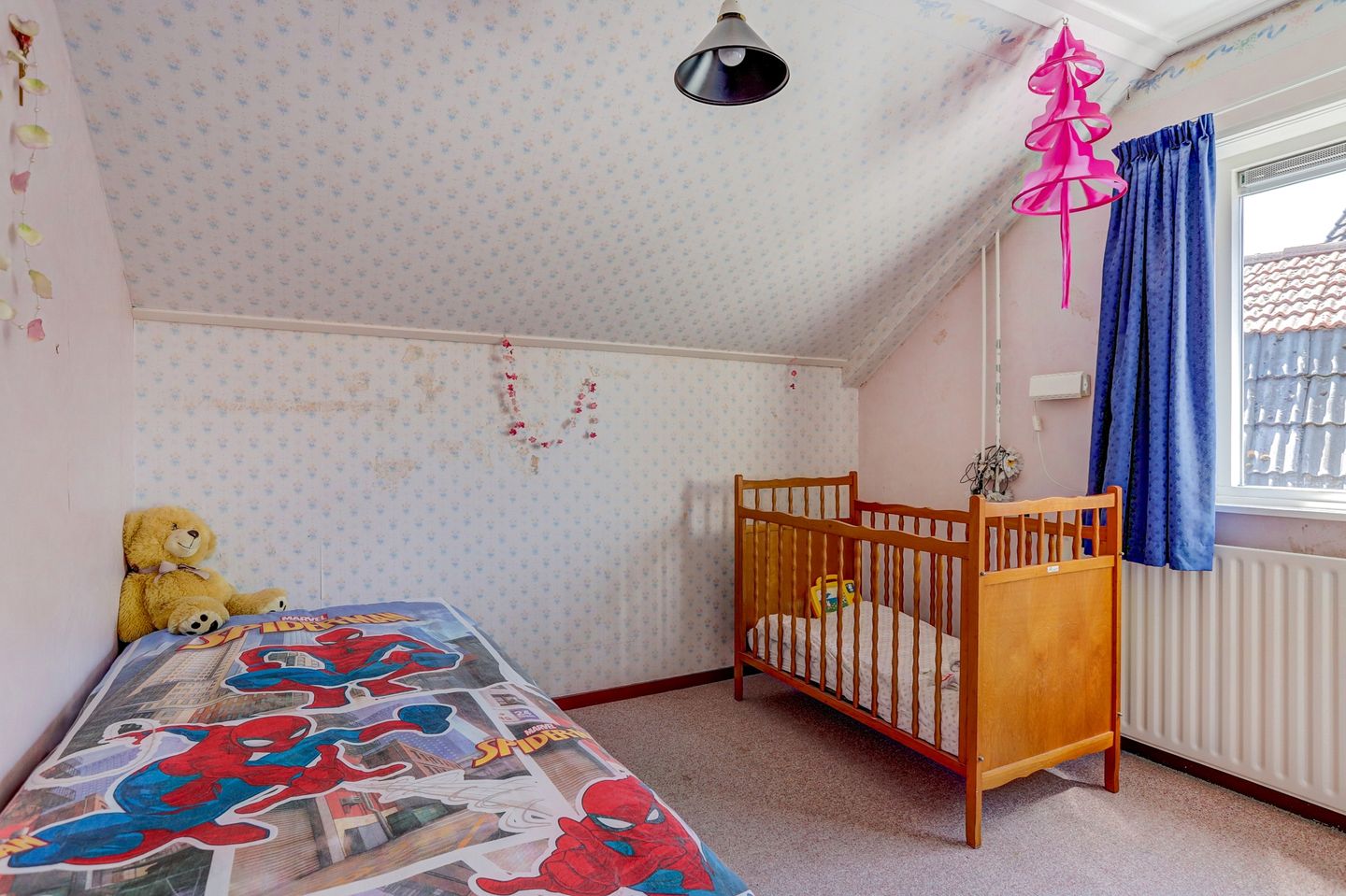 Photo 29 of Sint Odulphusstraat 11