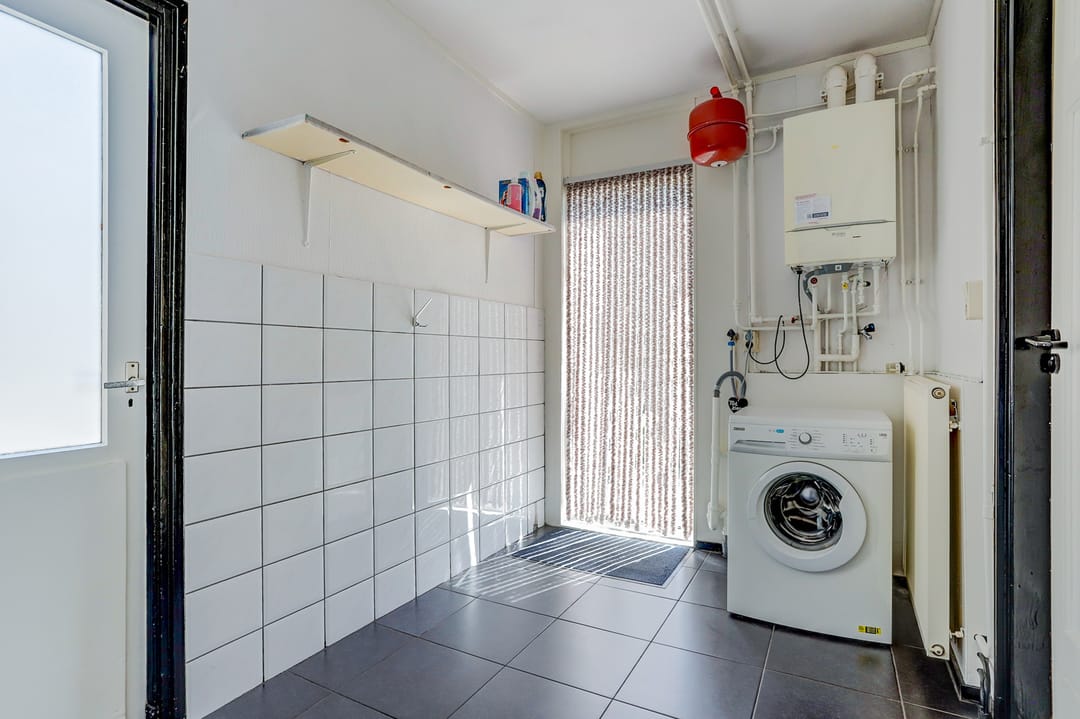 Photo 31 of Sint Odulphusstraat 11