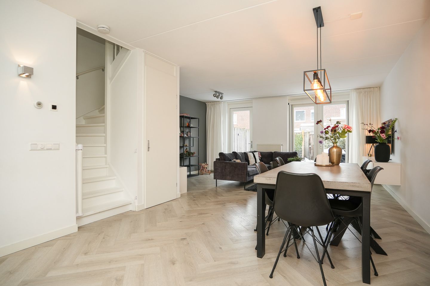 Photo 4 of Fiep Westendorplaan 84