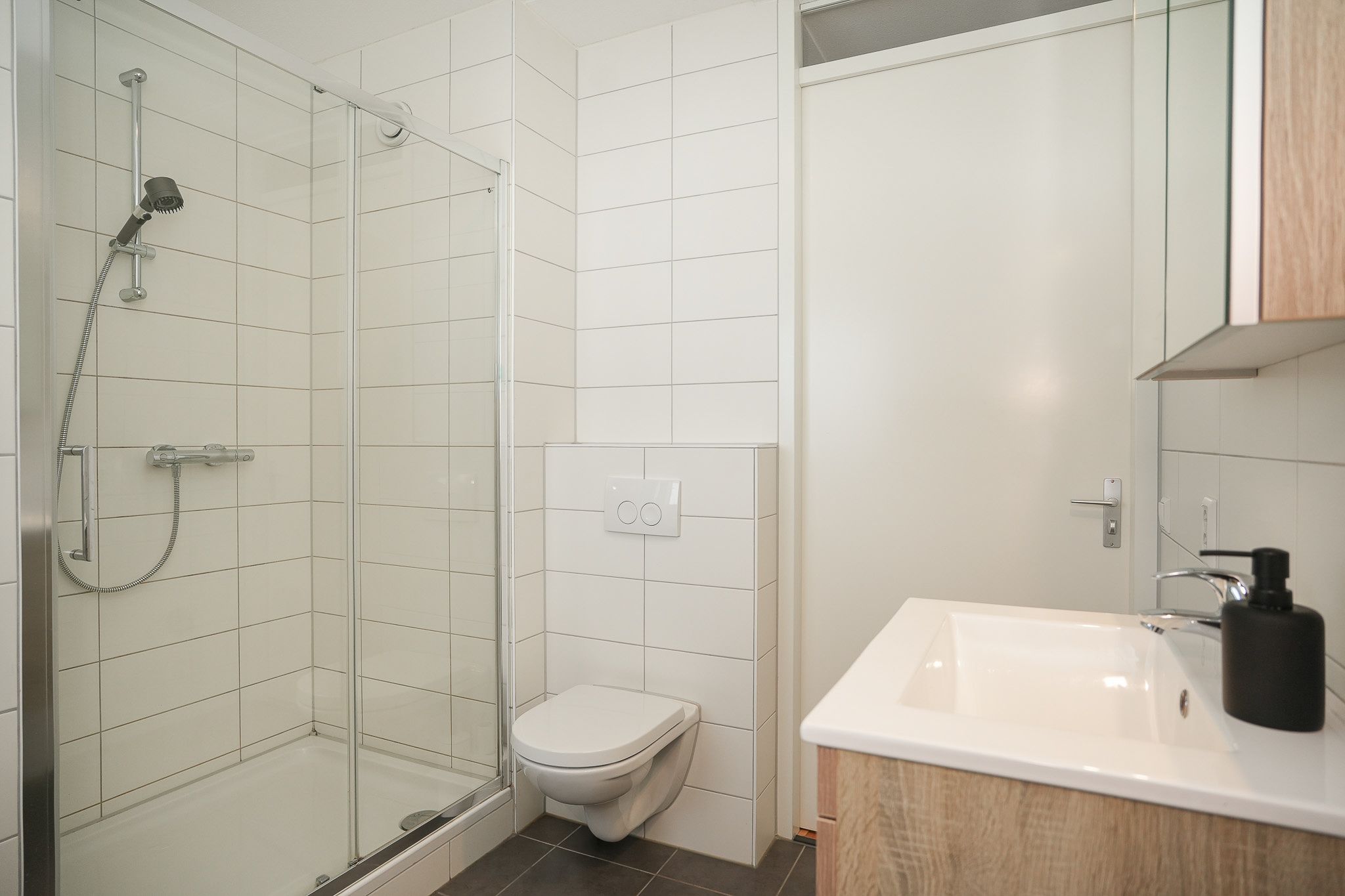 Photo 21 of Fiep Westendorplaan 84