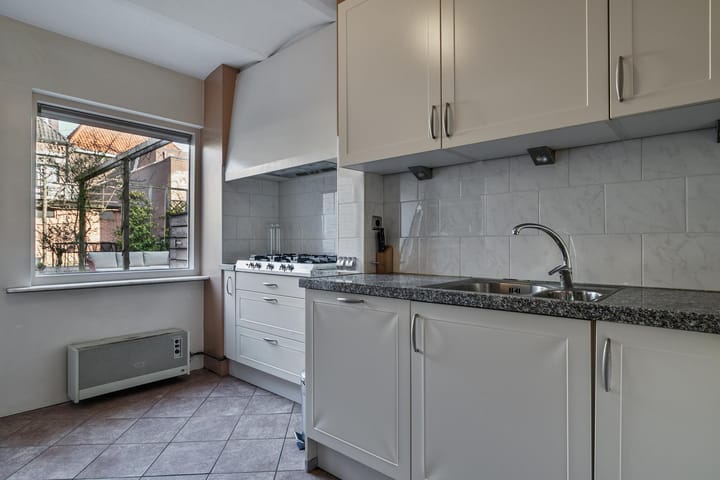 Foto 44 van 2e Ebbingestraat 6