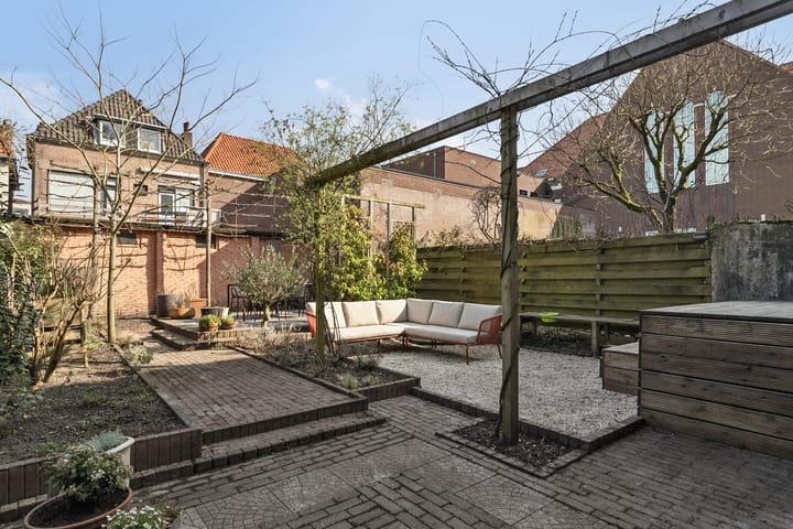 Foto 48 van 2e Ebbingestraat 6