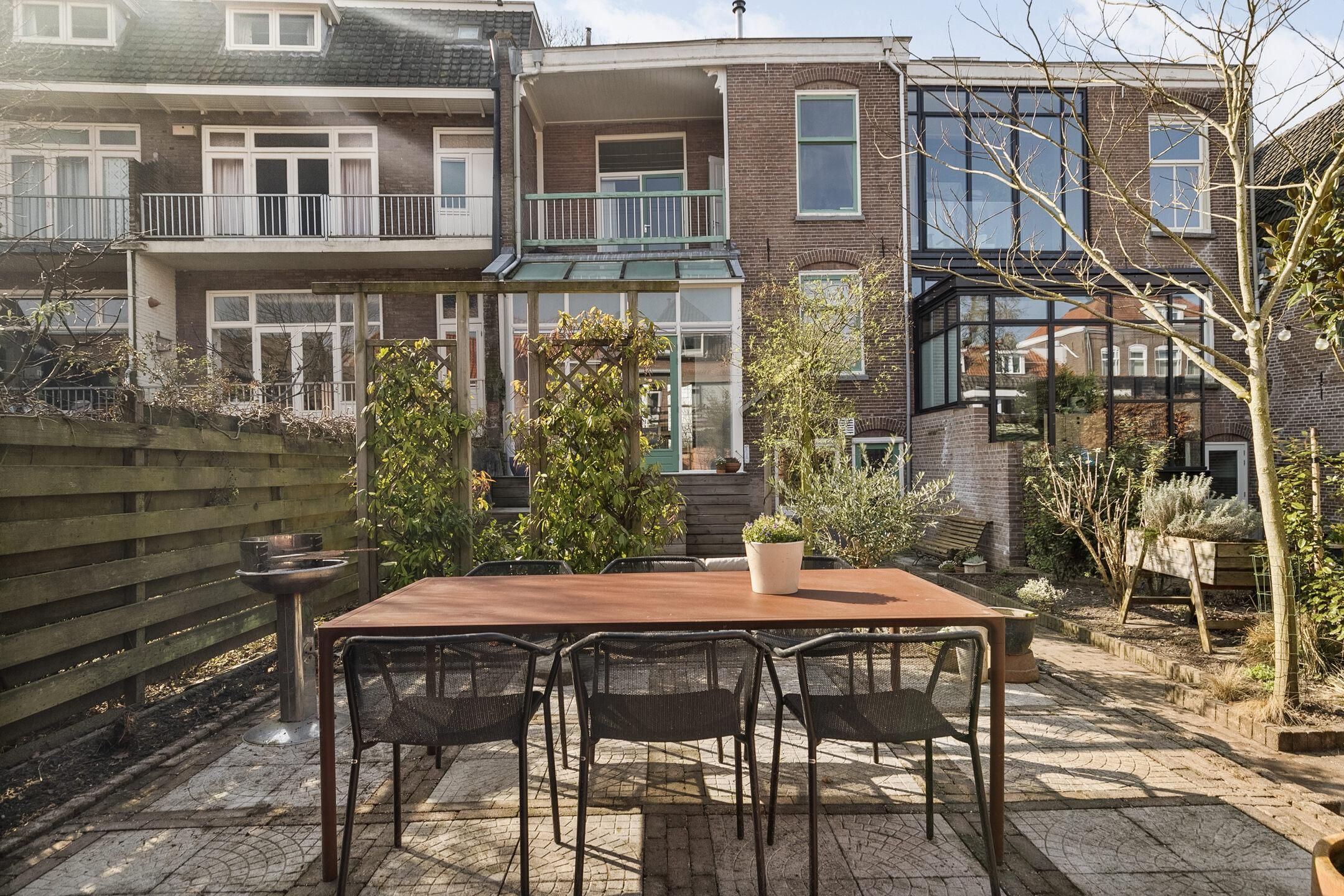 Foto 51 van 2e Ebbingestraat 6