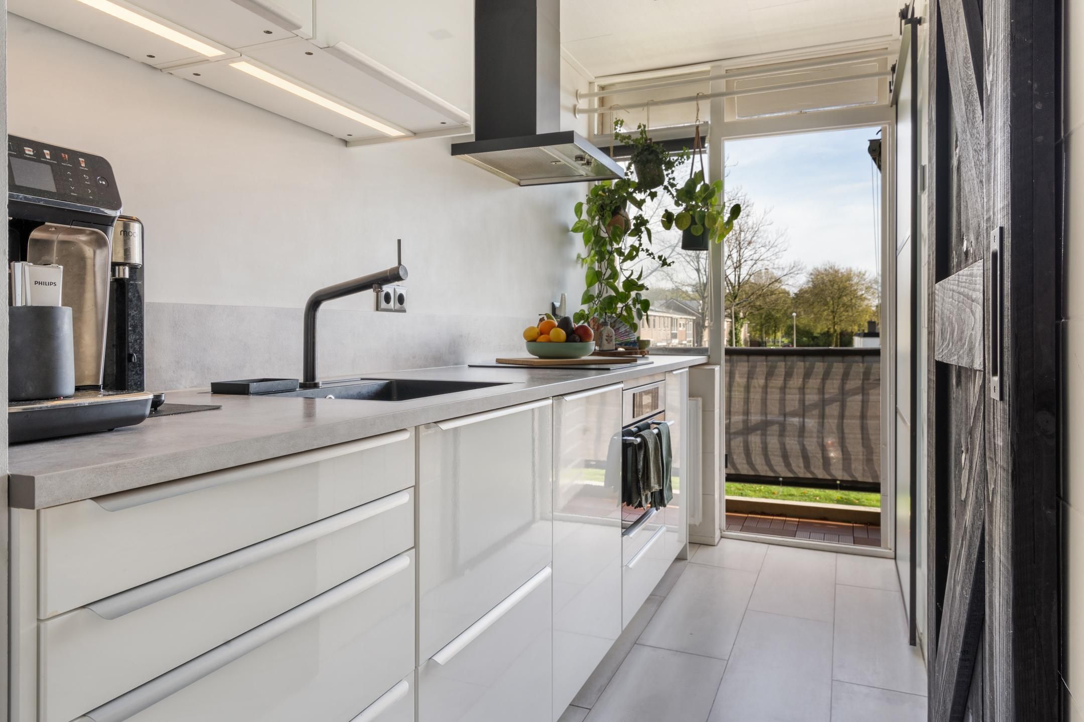 Photo 3 of Ericalaan 111