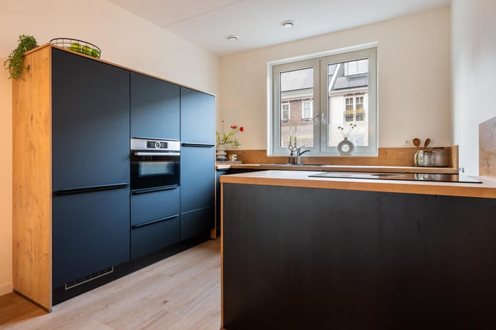Photo 2 of Veemarktstraat 10