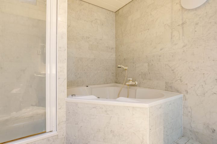 Foto 60 van Hoge Rijndijk 237