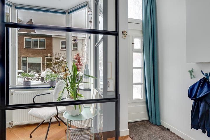 Foto 6 van Van Bemmelstraat 52