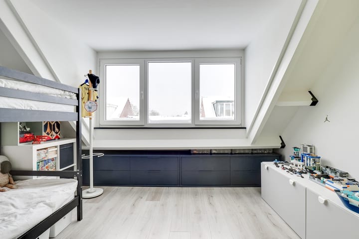 Foto 38 van Van Bemmelstraat 52