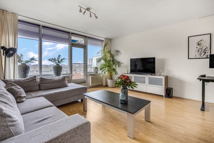 Spreeuwenstraat 223 main image