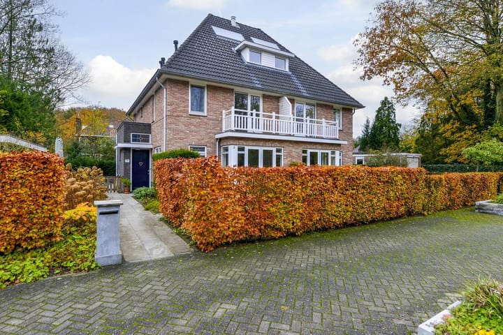 Photo 32 of Amersfoortsestraat 126-C