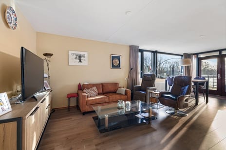 Tuorrebout 92 tertiary image